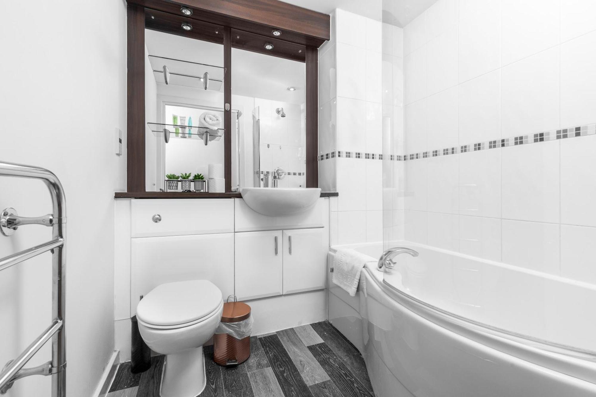City Centre Apartment - 2 Bedroom - Secure Parking - Top Rated - 201M Бирмингем Экстерьер фото