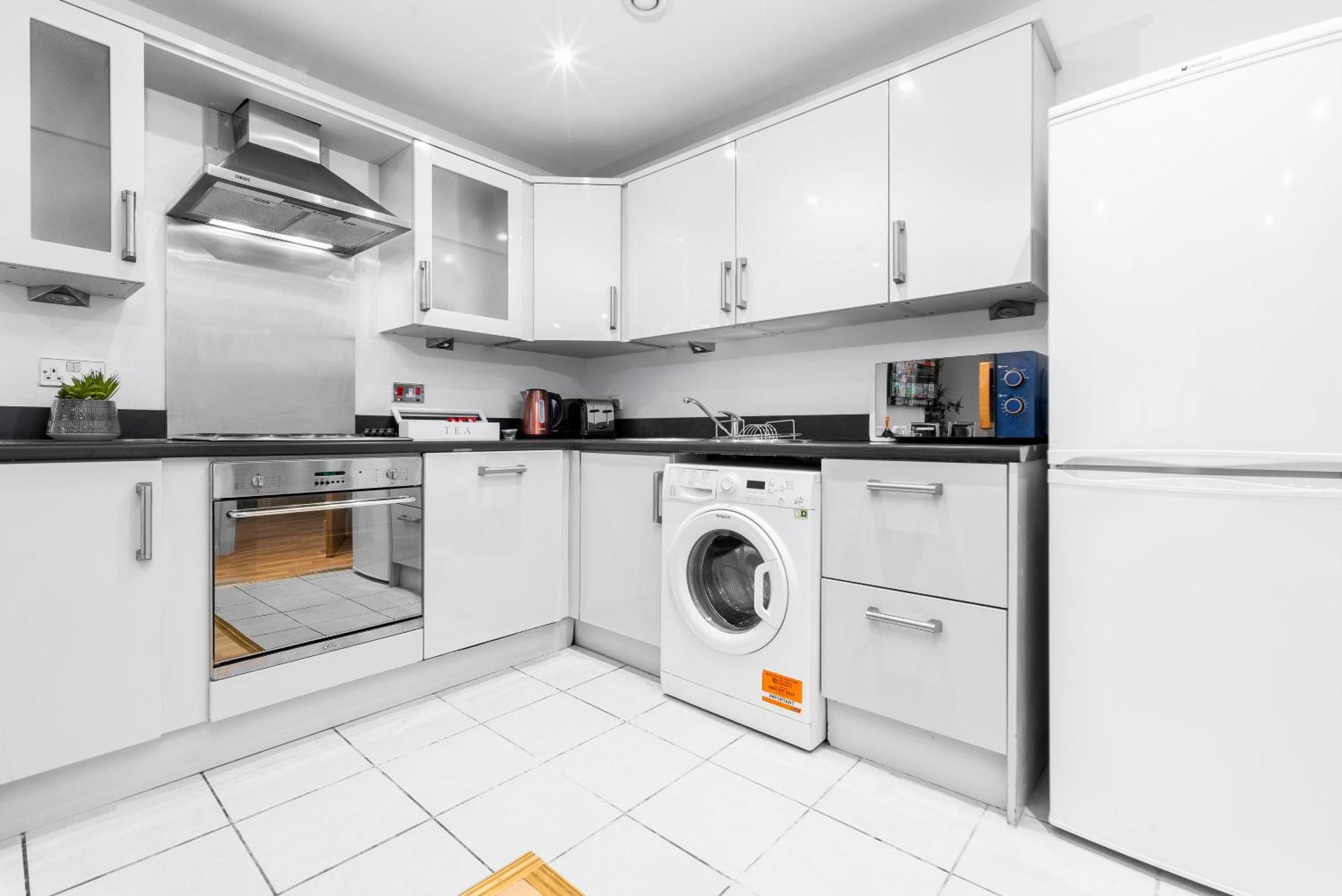 City Centre Apartment - 2 Bedroom - Secure Parking - Top Rated - 201M Бирмингем Экстерьер фото