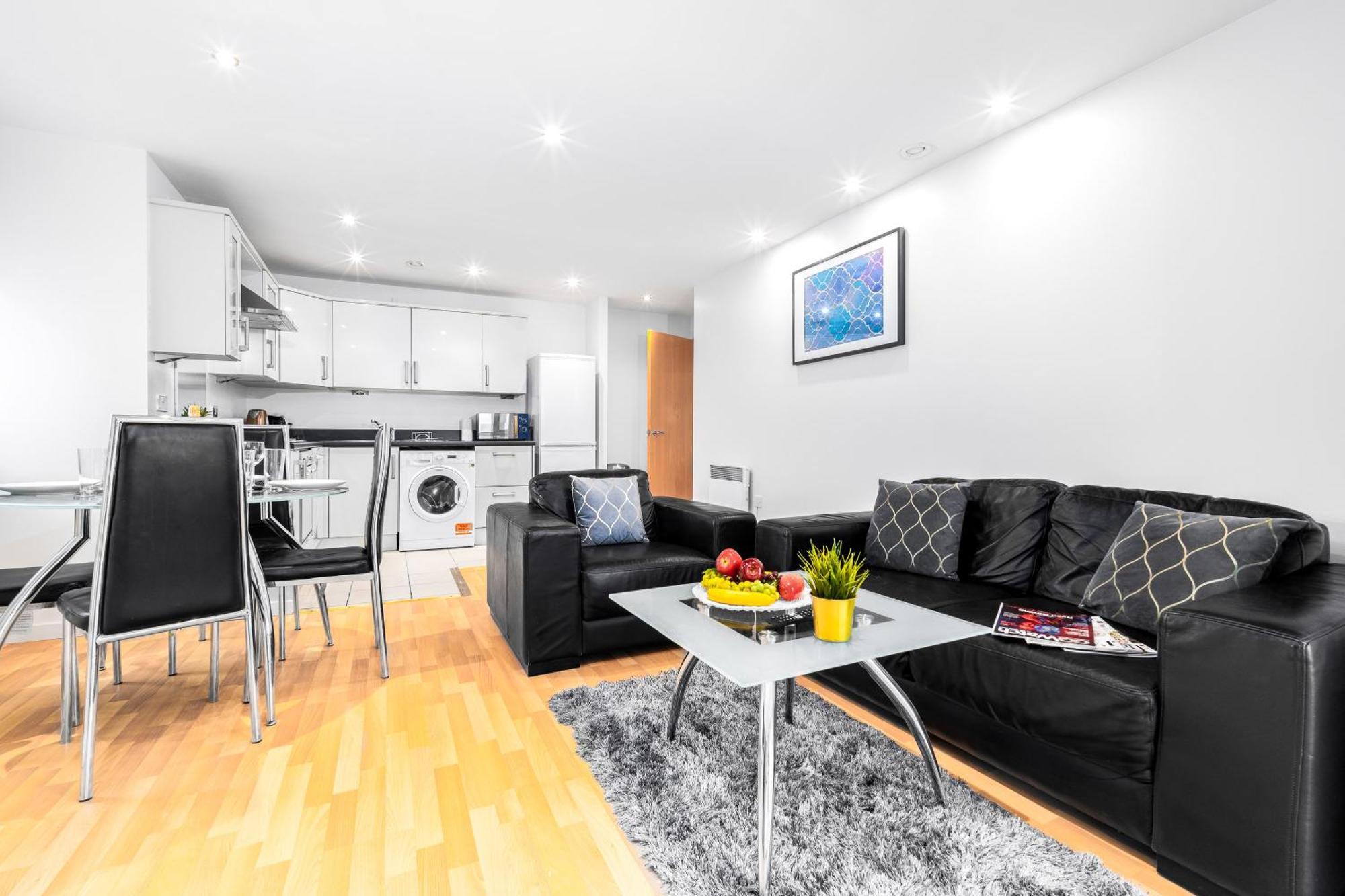 City Centre Apartment - 2 Bedroom - Secure Parking - Top Rated - 201M Бирмингем Экстерьер фото