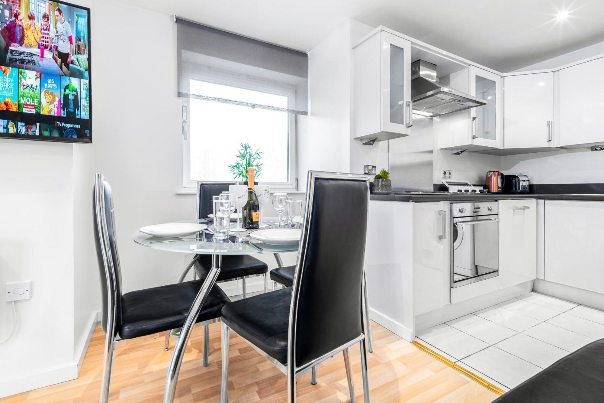 City Centre Apartment - 2 Bedroom - Secure Parking - Top Rated - 201M Бирмингем Экстерьер фото